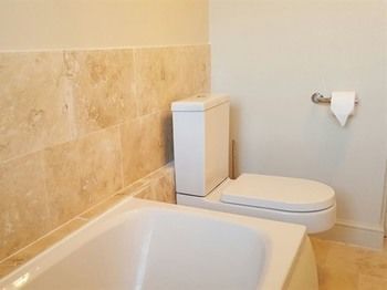 Grigshot Apartment Stroud  Dış mekan fotoğraf